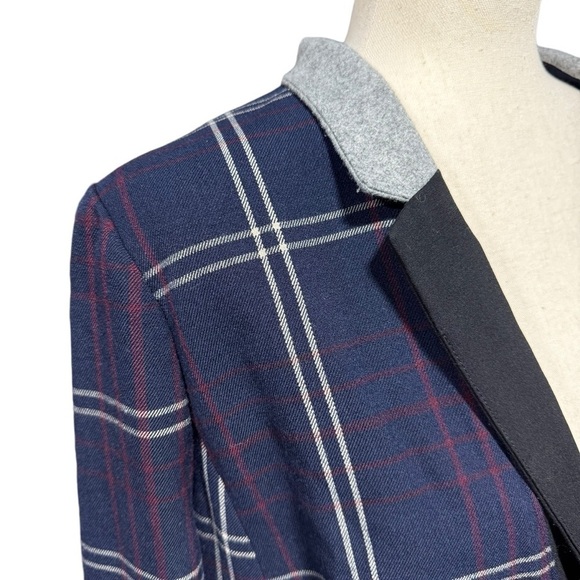 Lane Bryant Plaid Navy Notch Collar Blazer Sz. 14 Career Corporate Academia - Picture 2 of 9